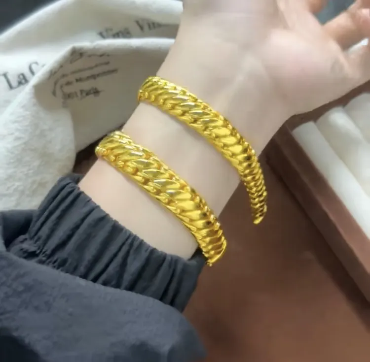 合金吊坠 三马鞭霸气手链同款大气礼物重工精致