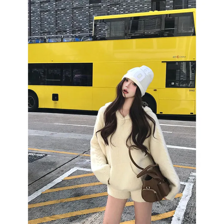 简约温柔风小个子软糯舒适连帽长袖针织卫衣高腰休闲百搭短裤套装