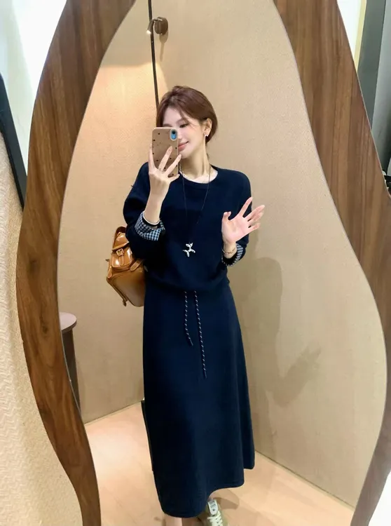 【芝士Cheese】邂逅芬兰 法式通勤时尚羊毛毛衣+羊毛松紧半裙两件套