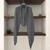 两米长的三角羊毛大披肩YY08S-8114