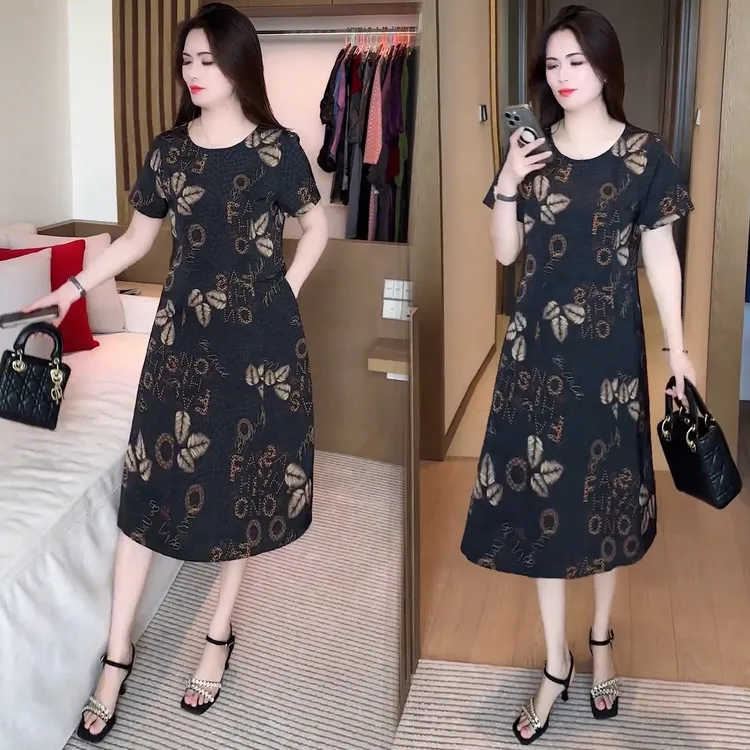 时尚连衣裙女2025夏季新款洋气减龄显瘦圆领印花遮肚中长款连衣裙