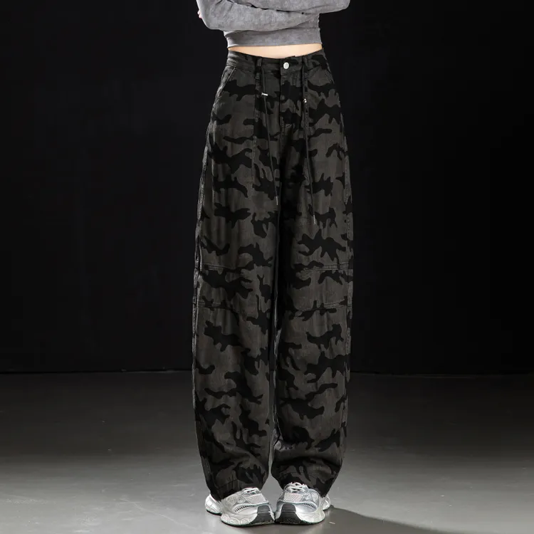 美式灰色迷彩工装牛仔裤女2025新款秋季高腰显瘦宽松阔腿弯刀裤子