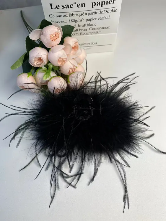 四倍毛量网红爆款毛毛夹饰品休闲风超大抓夹发夹女甜美少女风黑色