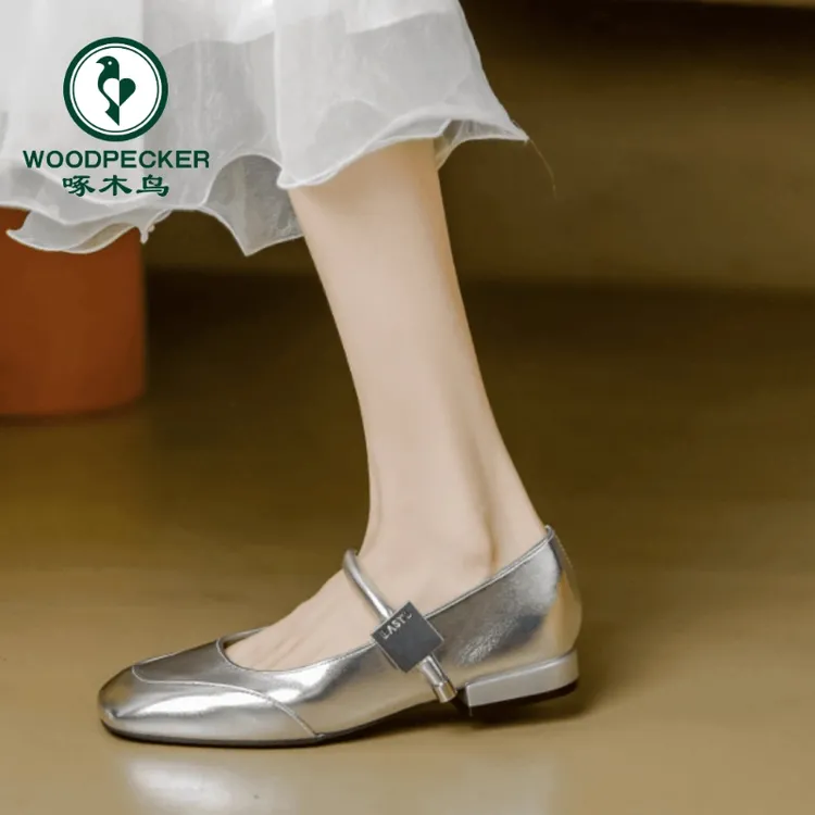 啄木鸟单鞋女配裙子玛丽珍鞋2024夏新款法式晚风浅口复古小皮鞋