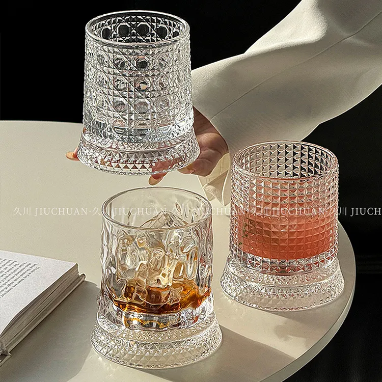 轻奢高档威士忌酒杯高级感解压旋转玻璃杯微醺白兰地洋酒杯啤酒杯