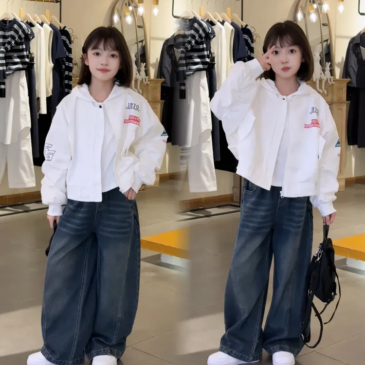 女童外套春秋2025新款夹克儿童春季洋气休闲棒球时髦上衣秋季上衣