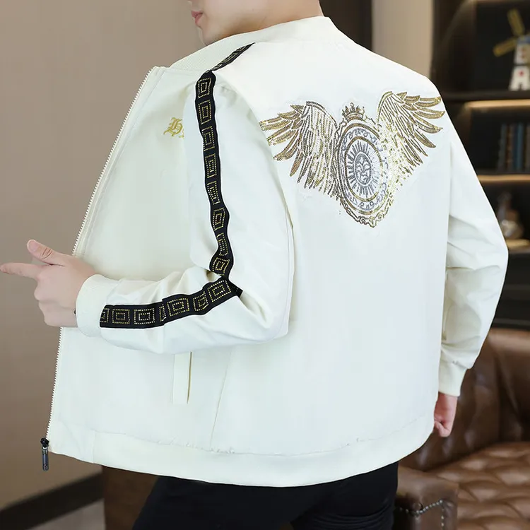 费比萨彻潮牌刺绣夹克男士新款潮流棒球服烫金翅膀欧货高档外套