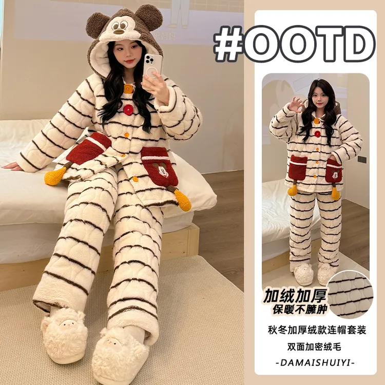 2025冬季小熊加绒加厚纽扣连帽三层夹棉睡袍保暖设计感睡衣家居服