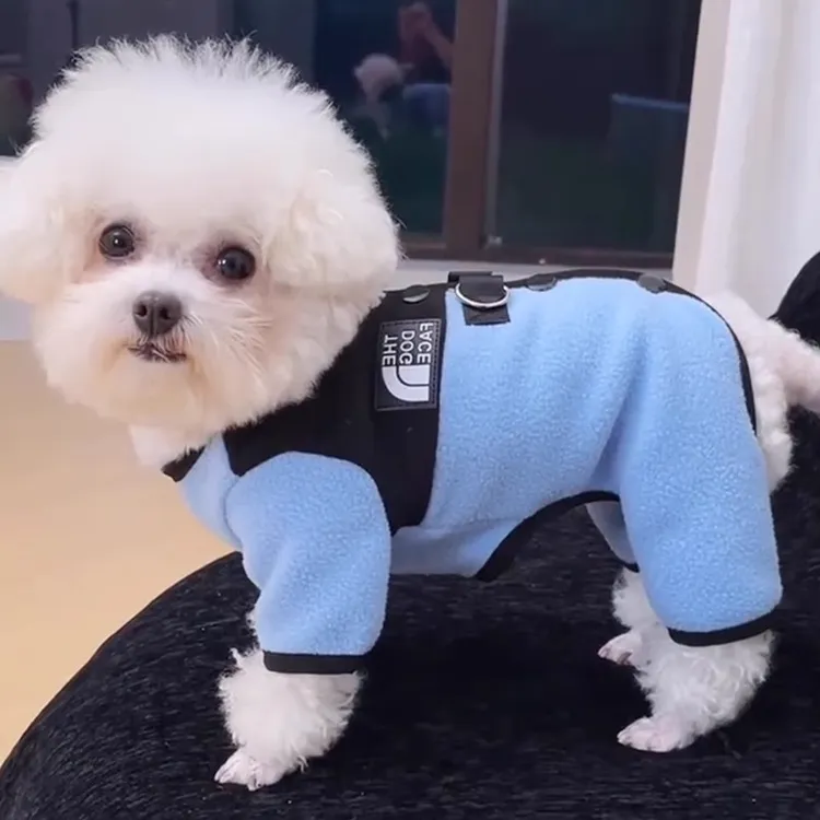 小型犬宠物秋冬加厚防寒四脚拉环撞色毛绒狗狗衣服冬季装狗四脚衣
