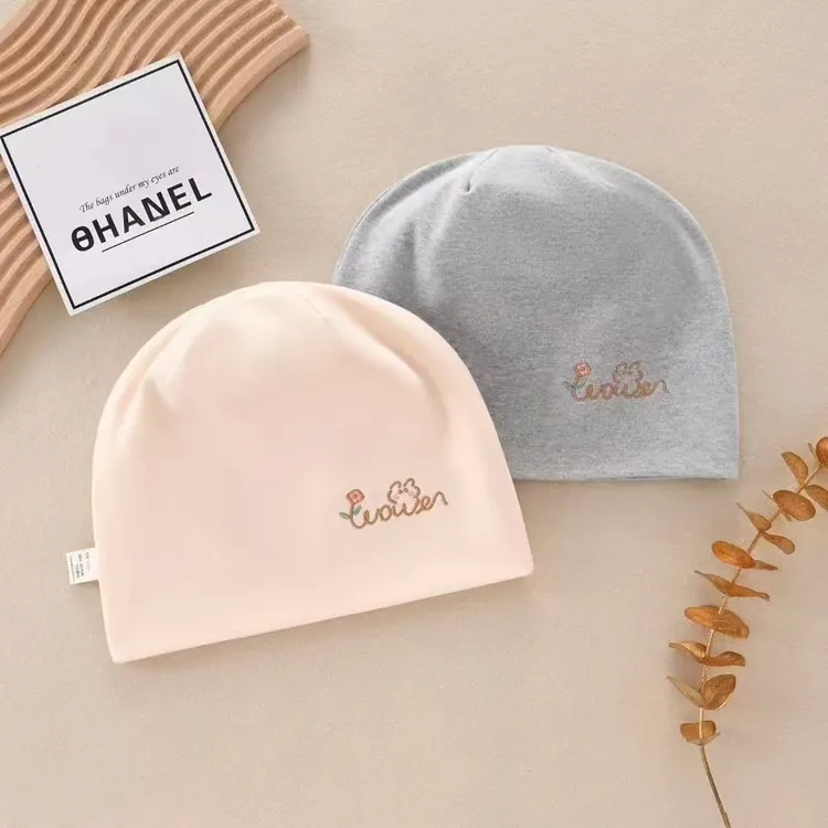2025新款花花小兔防风吸汗保暖月子帽产妇帽
