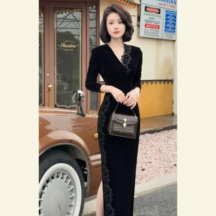 重要场合法式小资宴会长裙高端精致高级感赫本风黑色丝绒连衣裙冬
