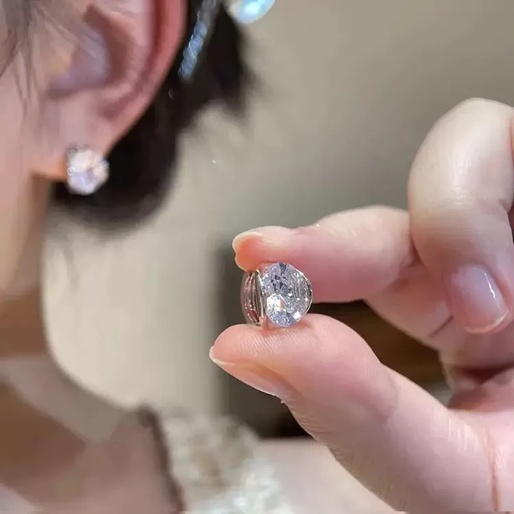 合金耳饰 简约超闪锆石耳扣耳钉女