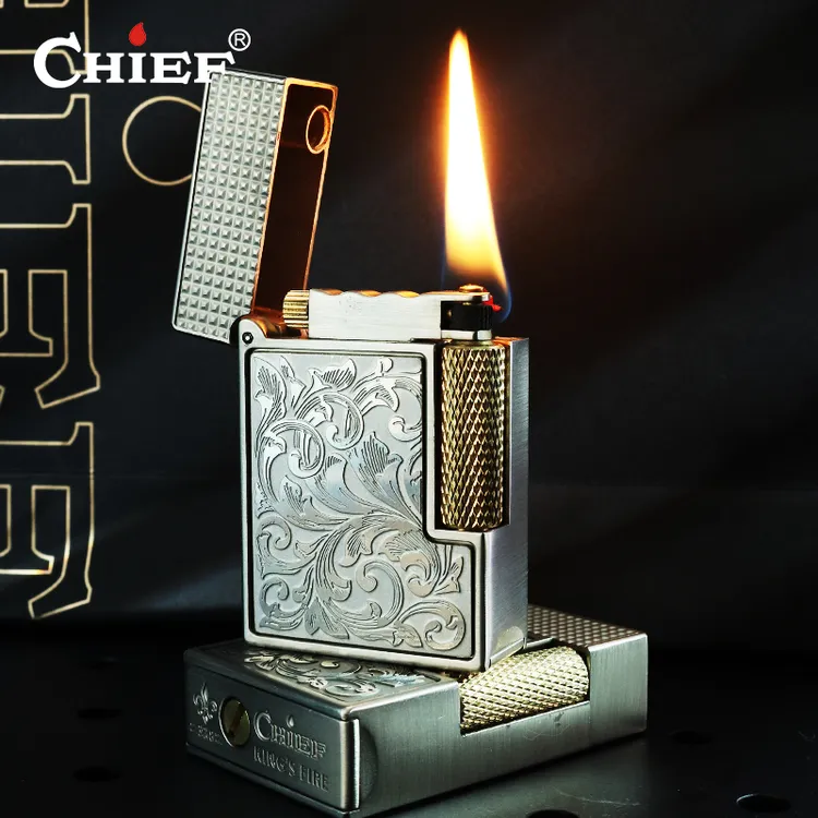 CHIEF侧滑轮煤油打火机不锈钢唐草贴章工艺超续航耐用创意结构