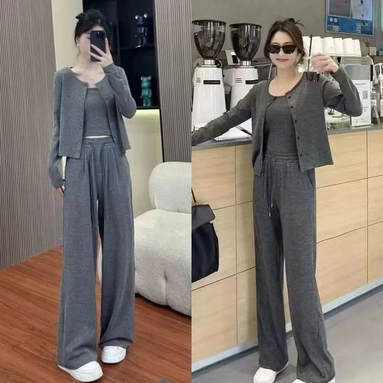 韩系穿搭高级感休闲时尚运动套装女秋冬新款小个子气质显瘦三件套