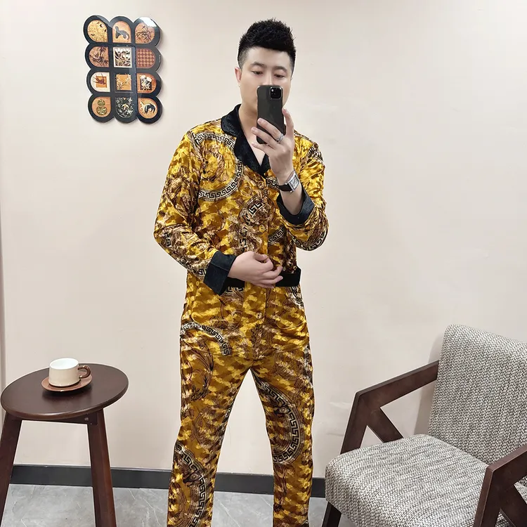 男士大码金丝绒印花睡衣套装2025春秋高品质奢华弹力可外穿家居服