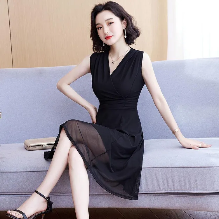 2022新款夏季网纱无袖连衣裙女黑色时尚气质显瘦小个子夏天裙子