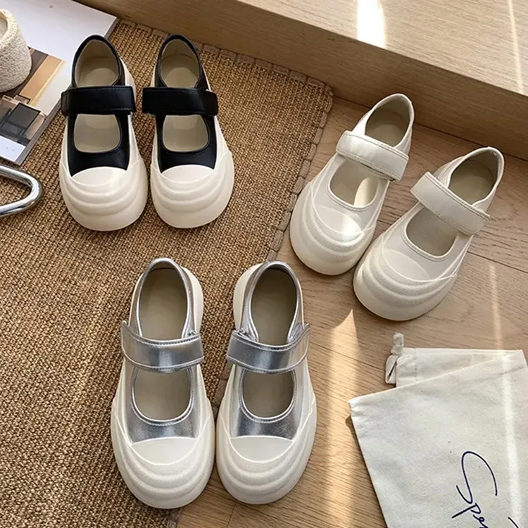 复古百搭布鞋秋冬增高厚底圆头小白鞋女新款爆款单鞋圆玛丽珍潮鞋