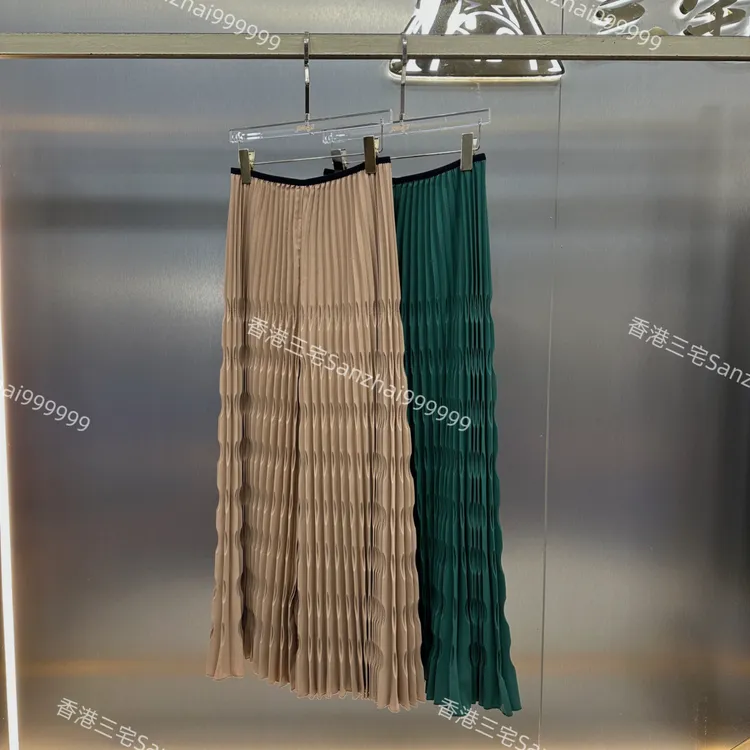 大码褶皱春夏新款重工手工折纯色月牙弯褶裤子休闲气质长裤