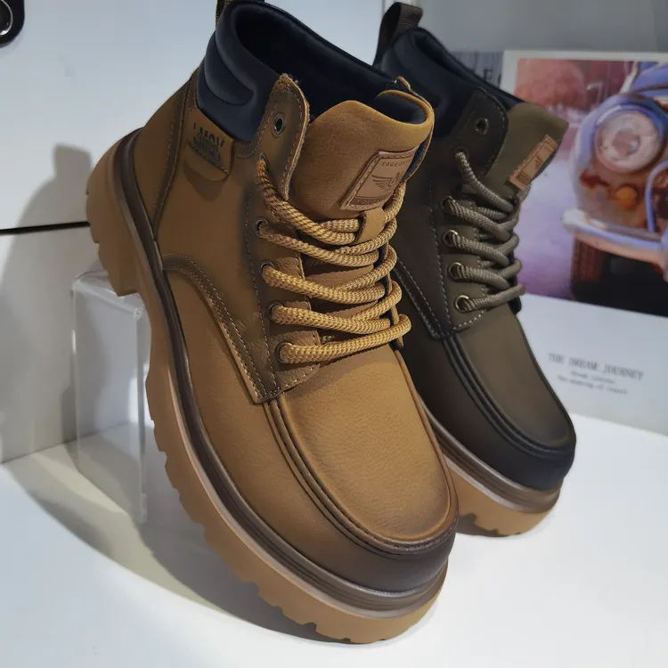 耐磨擦色皮素面轻便英伦马丁靴高帮厚底男士