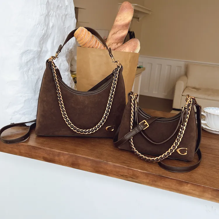 韩版时尚百搭链条单肩腋下包包女2025秋冬新款简约复古斜挎饺子包