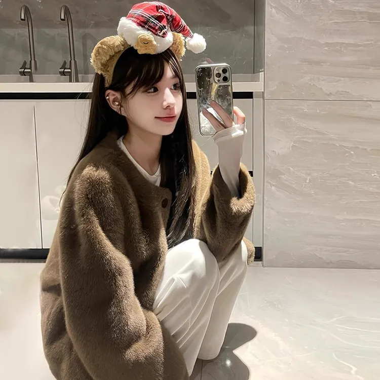 YUM言沐 冬季新款毛毛外套奶里奶气仿貂毛短款环保皮草外套女