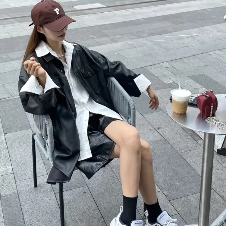 炫酷黑PU皮衣+设计感白色衬衣春秋港风宽松休闲高级感两件套装女