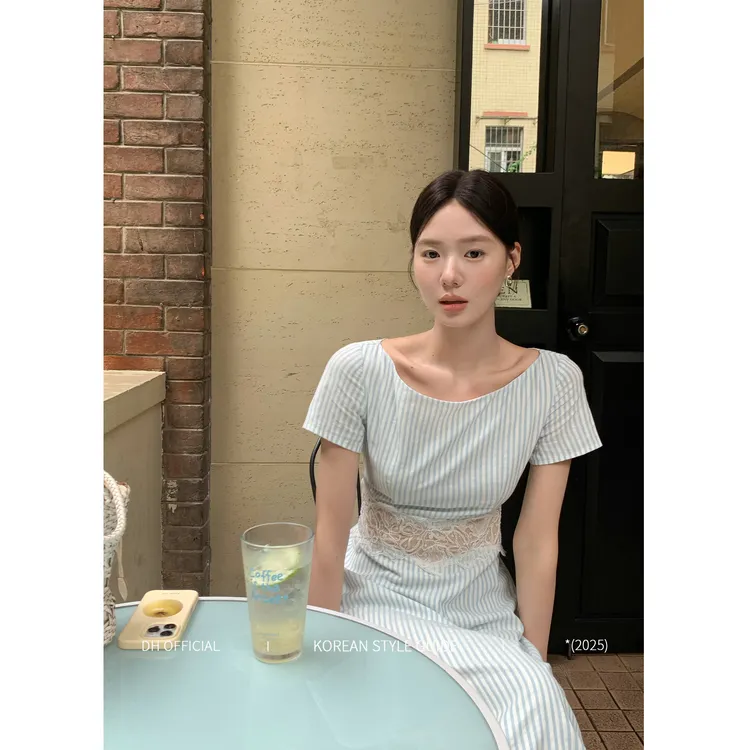 DH OFFICIAL 大花【海豚湾恋人】法式立体蕾丝条纹多巴胺服装连衣裙