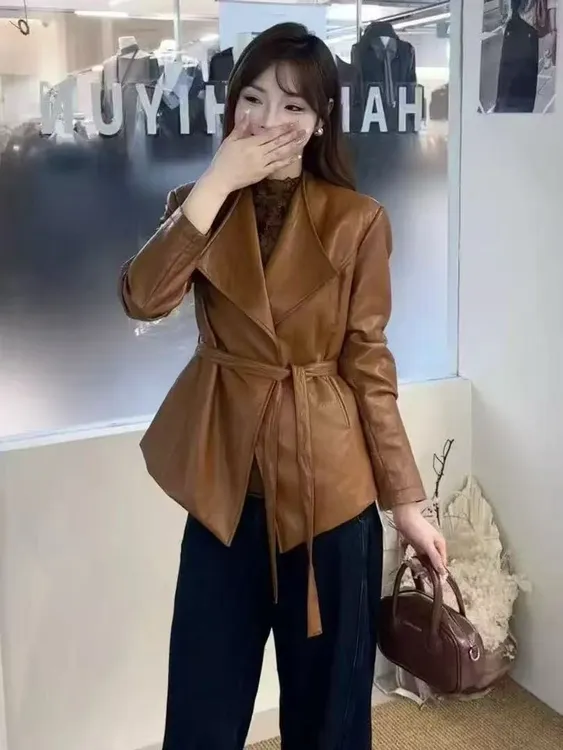 皮衣外套女欧货2025年秋季新款V领系带收腰显瘦高级感PU皮西服潮
