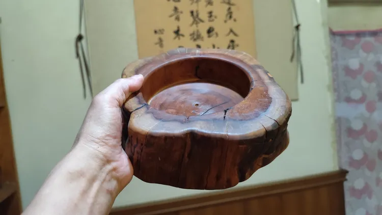 木石心音手工制作老枣木烟缸(随机发)铁粉可挑选,请联系客服