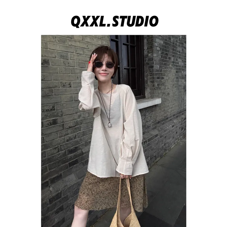 邱小小丽呀 法式设计感小众圆领衬衫 纯色简约气质百搭内搭上衣女