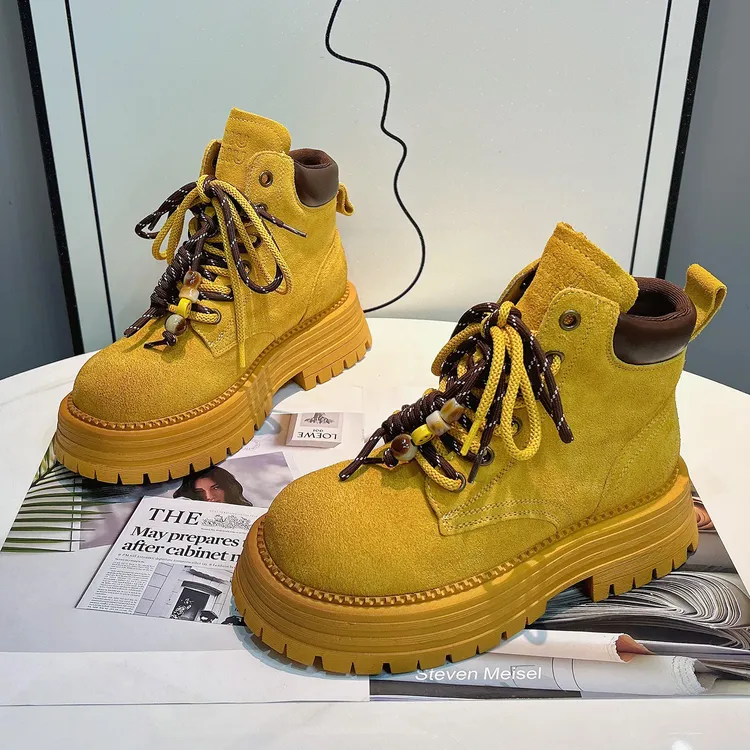 真皮粗跟大黄靴女2025秋冬新款户外登山工装短靴复古英伦风马丁靴