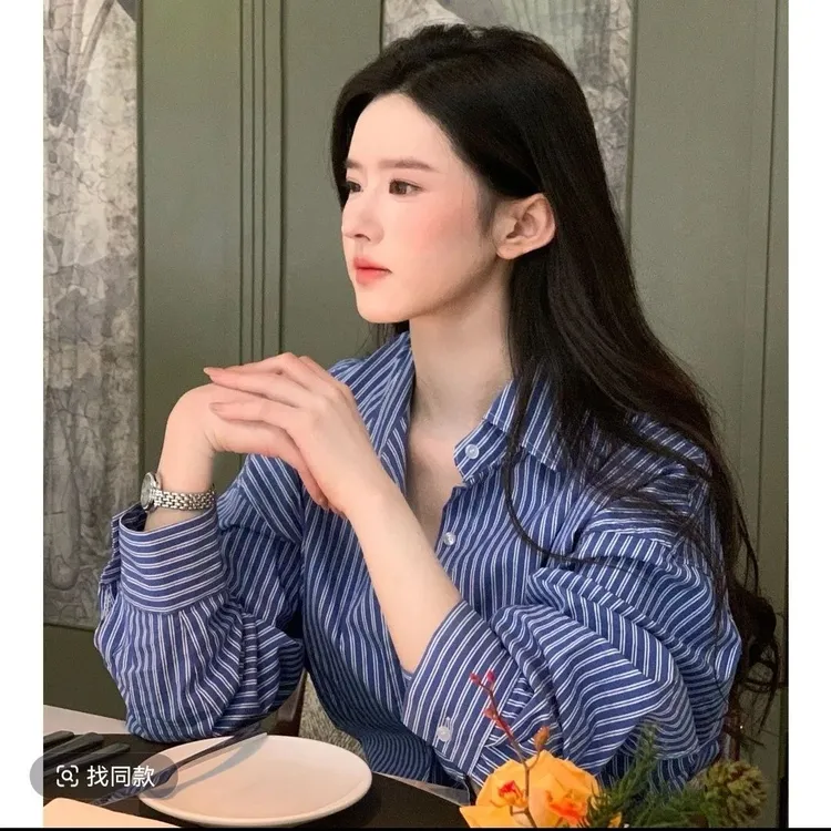 玫瑰的故事刘亦菲同款蓝色条纹衬衫女2025新款高级感法式复古上衣