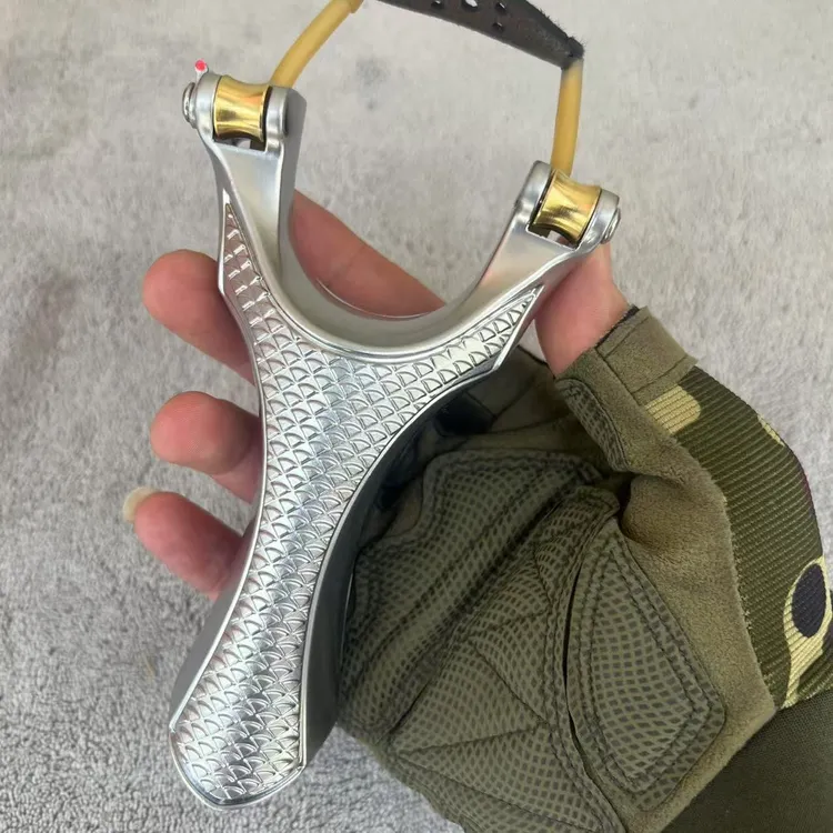 滑轮速射弹弓成年人户外竞技实战专用大威力高精准度圆皮筋
