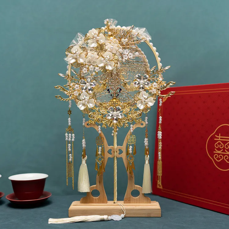 清仓直销新娘团扇中式送闺蜜结婚出嫁遮面扇子成品材料包