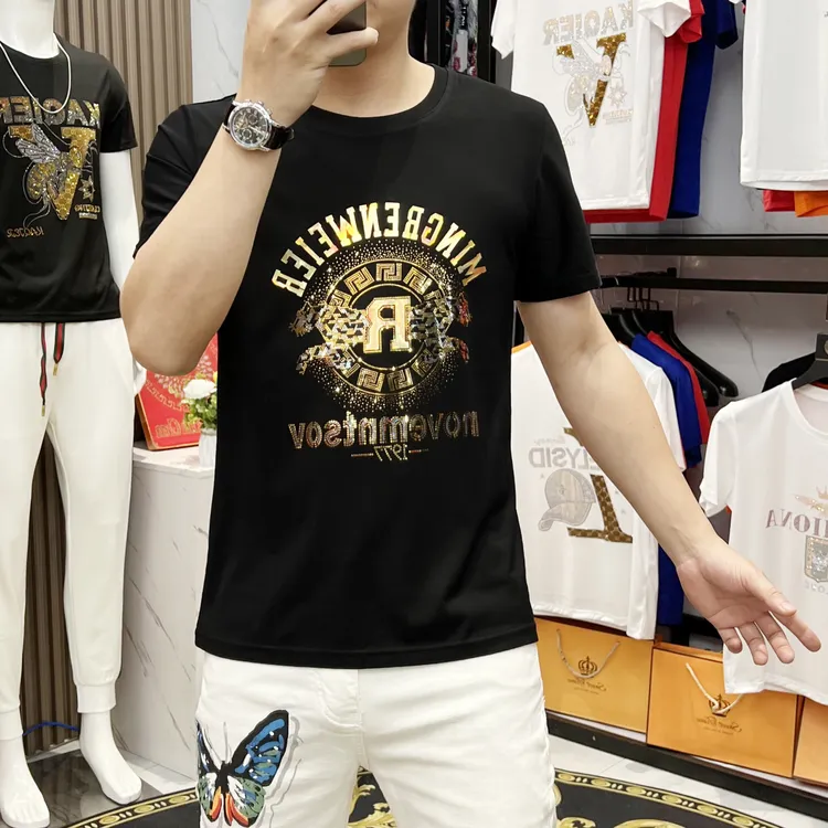 2025夏季新款男士时尚潮流短袖T恤圆领休闲百搭个性修身轻奢半袖