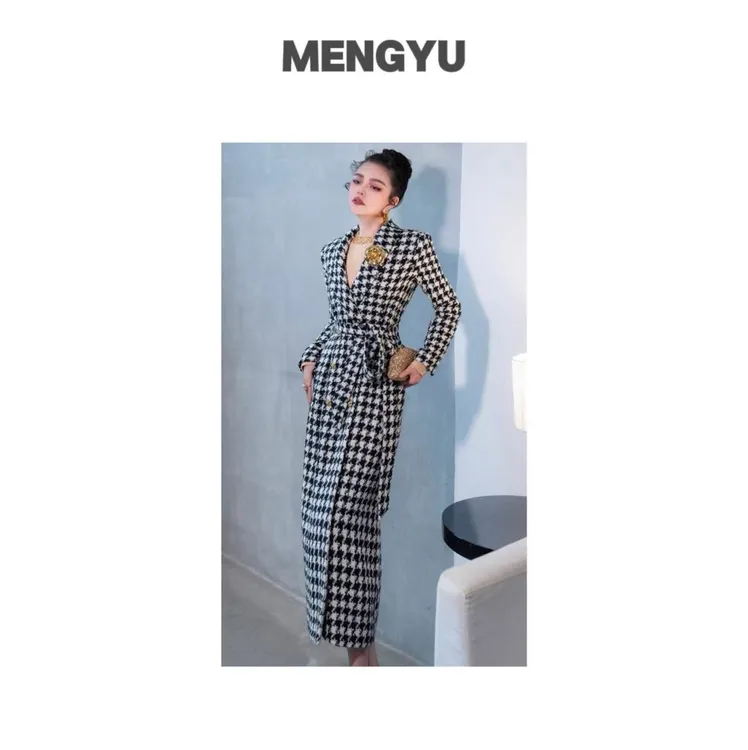 秋季网红小众高级感千鸟格中长款露腰翻领双排扣毛呢外套女显瘦