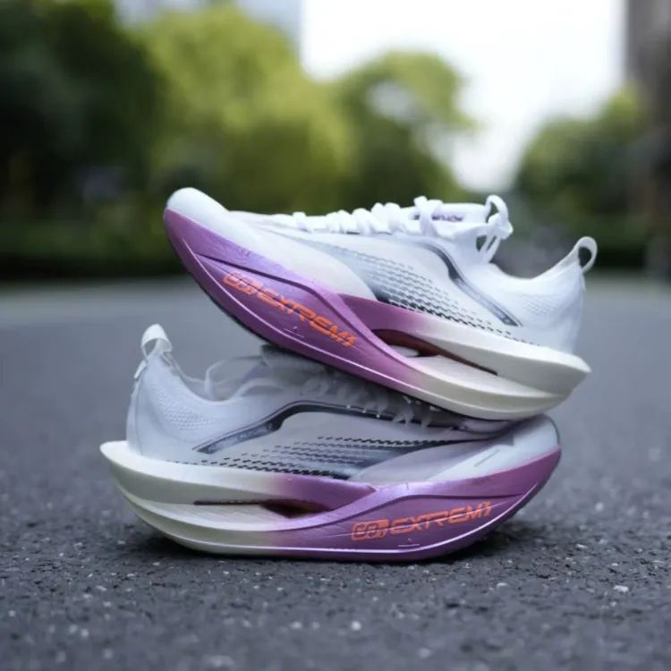 李宁联名蕴莱迪飞飚2.0future跑鞋马拉松碳板儿童透气缓震运动鞋