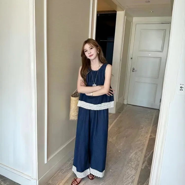 设计感蕾丝拼接背心牛仔马夹+阔腿裤两件套女2025春夏新款套装潮