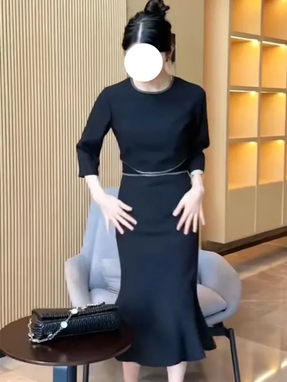 法式轻奢时尚高级感连衣裙女秋季圆领收腰显瘦拼接长袖裙子穿搭潮