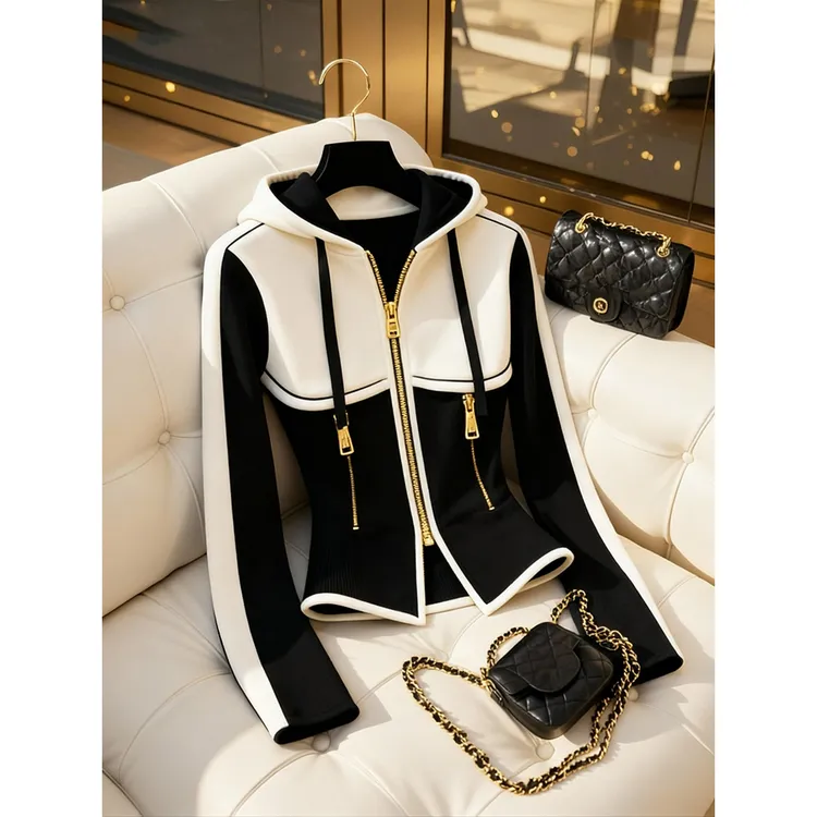 黑白撞色连帽外套女2025冬季高级感气质轻熟加厚保暖百搭拉链上衣