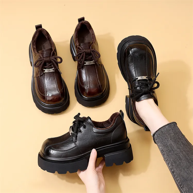 韩版时尚厚底系带小皮鞋女2025秋冬新款加绒舒适显脚小轻便乐福鞋