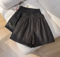 294 pu皮高腰外穿短裤女秋冬新款显瘦蕾丝花边A字阔腿靴裤