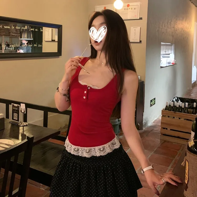 2025夏季红色吊带背心外穿辣妹打底蕾丝拼接假两件无袖内搭上衣女