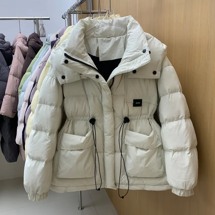  2025年新款羽绒服女款冬季短款连帽收腰显瘦加厚保暖外套鸭绒