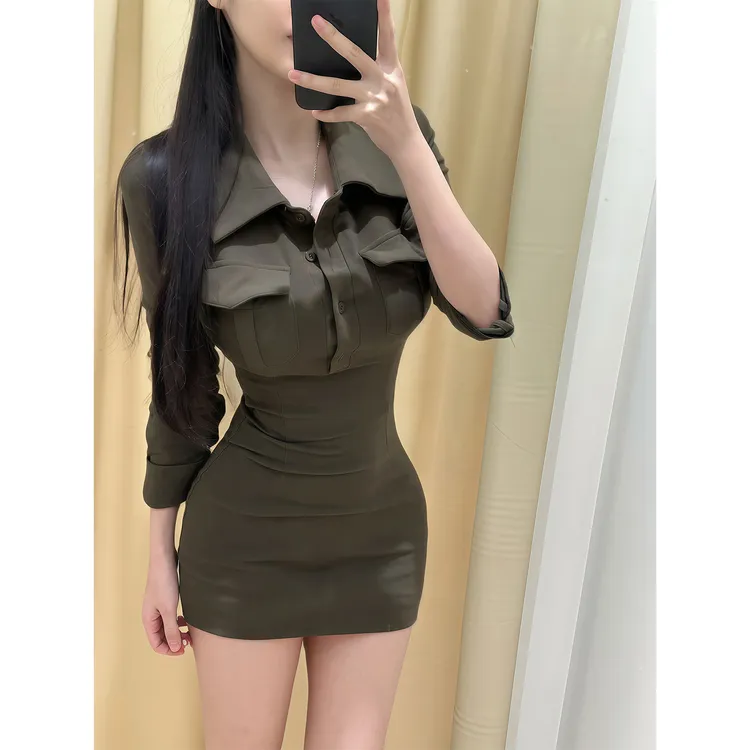 纯欲辣妹Polo领长袖衬衫连衣裙女早秋新款修身显瘦高级感包臀短裙