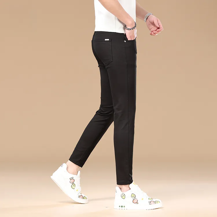 时尚黑色九分牛仔裤男薄款弹力修身小脚2025新款水洗9分