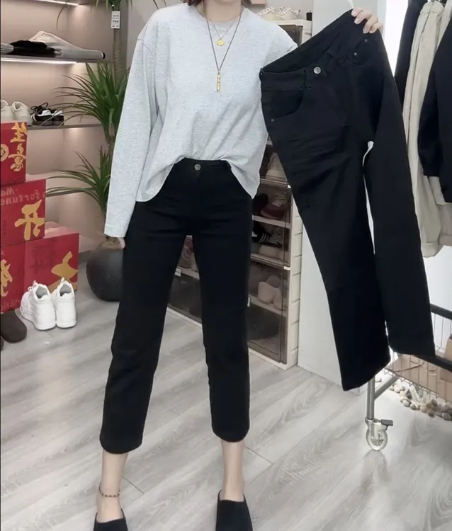 萱贝纯高腰显瘦直筒牛仔裤女2025春季新款黑色百搭八分弹力烟管裤