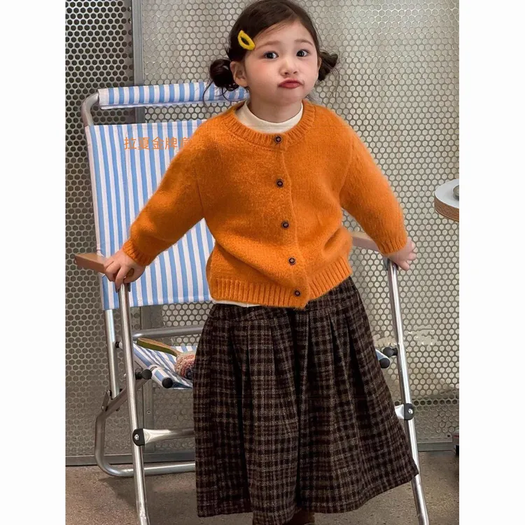 拉夏贝尔断码韩版女童2025秋季新款可爱温柔风橘色软糯毛衣开衫女