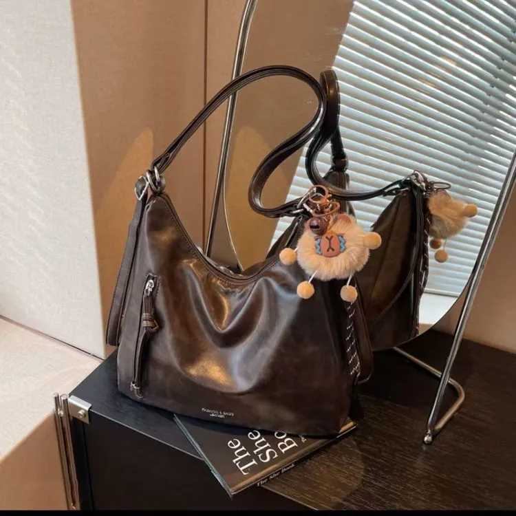 托特包女士大号单肩包韩版大容量女士秋冬复古皮包棕色包包上班族