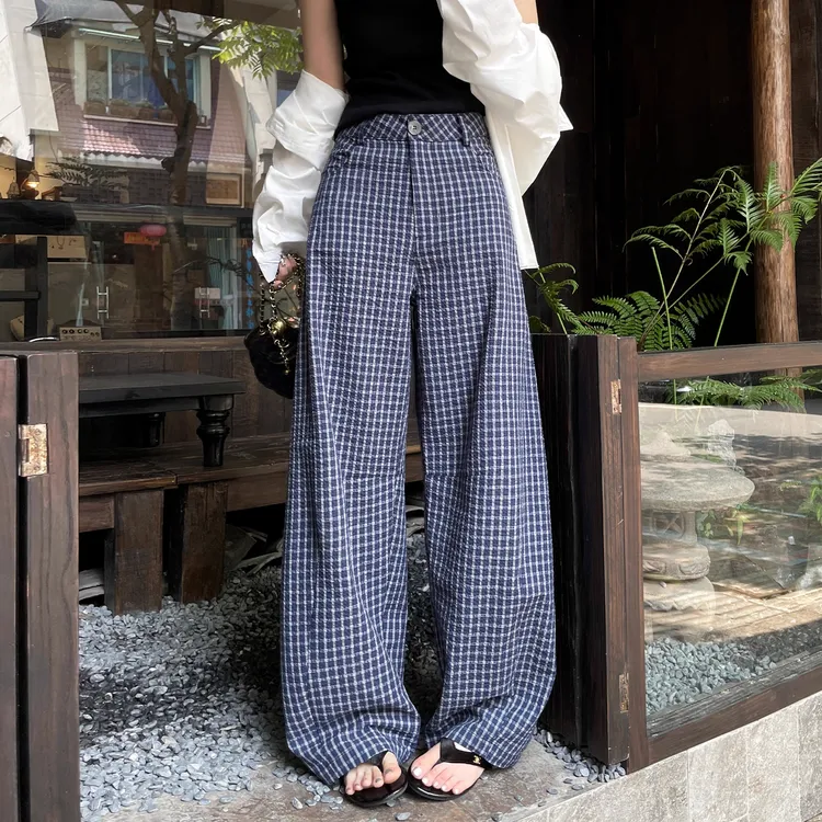 海岛泡泡棉格子裤2025秋季新品女慵懒松弛感阔腿裤休闲镰刀裤子